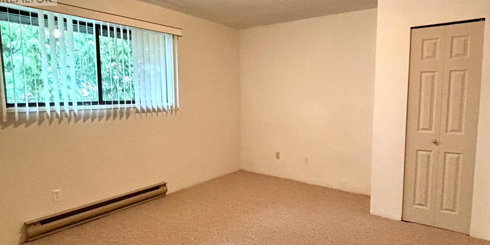 11 4832 LAZELLE AVENUE Terrace Photo 11 11 4832 LAZELLE AVENUE Terrace Photo 11